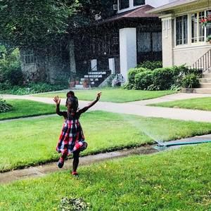 Meet your Posher, Pamela